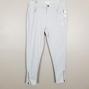 Bongo NWT Light Grey Tapered Ankle Zip Leg Jeans